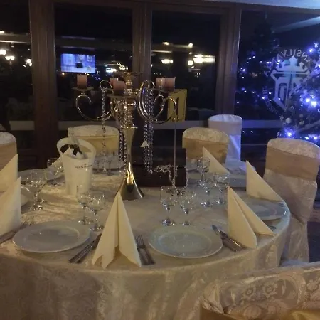 Vila Restaurant Transilvania 3* Zarnesti